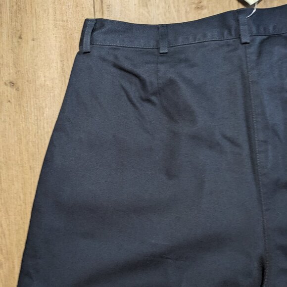 NWT Vtg L.L. Bean Navy Blue Pleated Front Cotton Shorts Women's 16 Reg - Picture 12 of 13